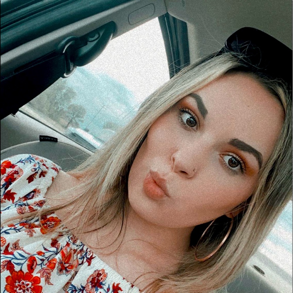 Meet your Posher, Bailee